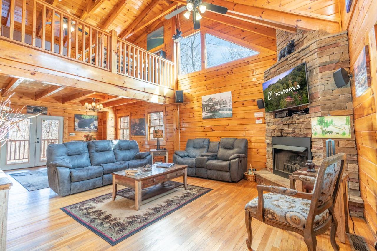 Comfort Cabin Bearway To Heaven W Private Hot Tub Pigeon Forge Kültér fotó