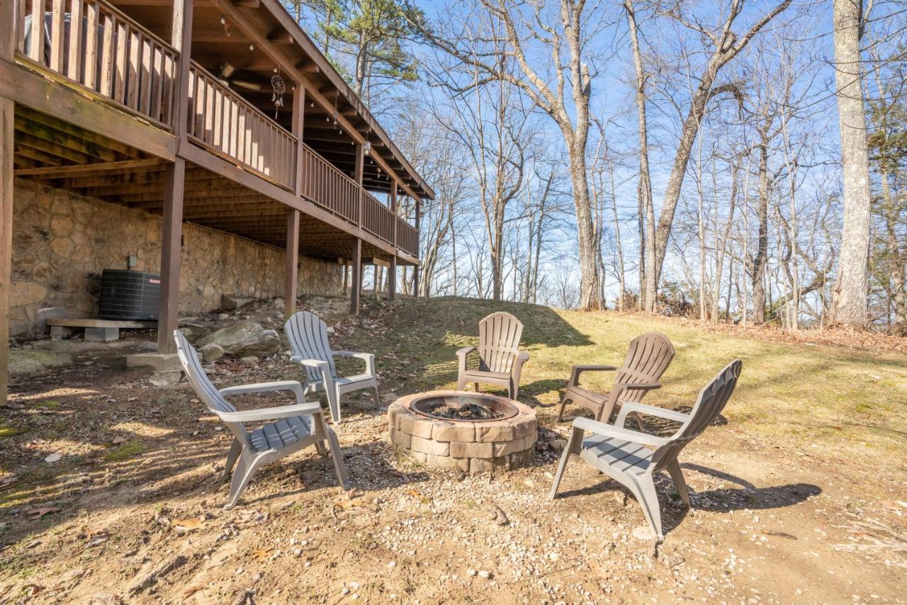 Comfort Cabin Bearway To Heaven W Private Hot Tub Pigeon Forge Kültér fotó