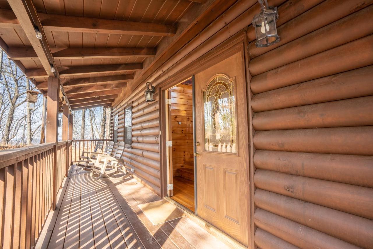 Comfort Cabin Bearway To Heaven W Private Hot Tub Pigeon Forge Kültér fotó